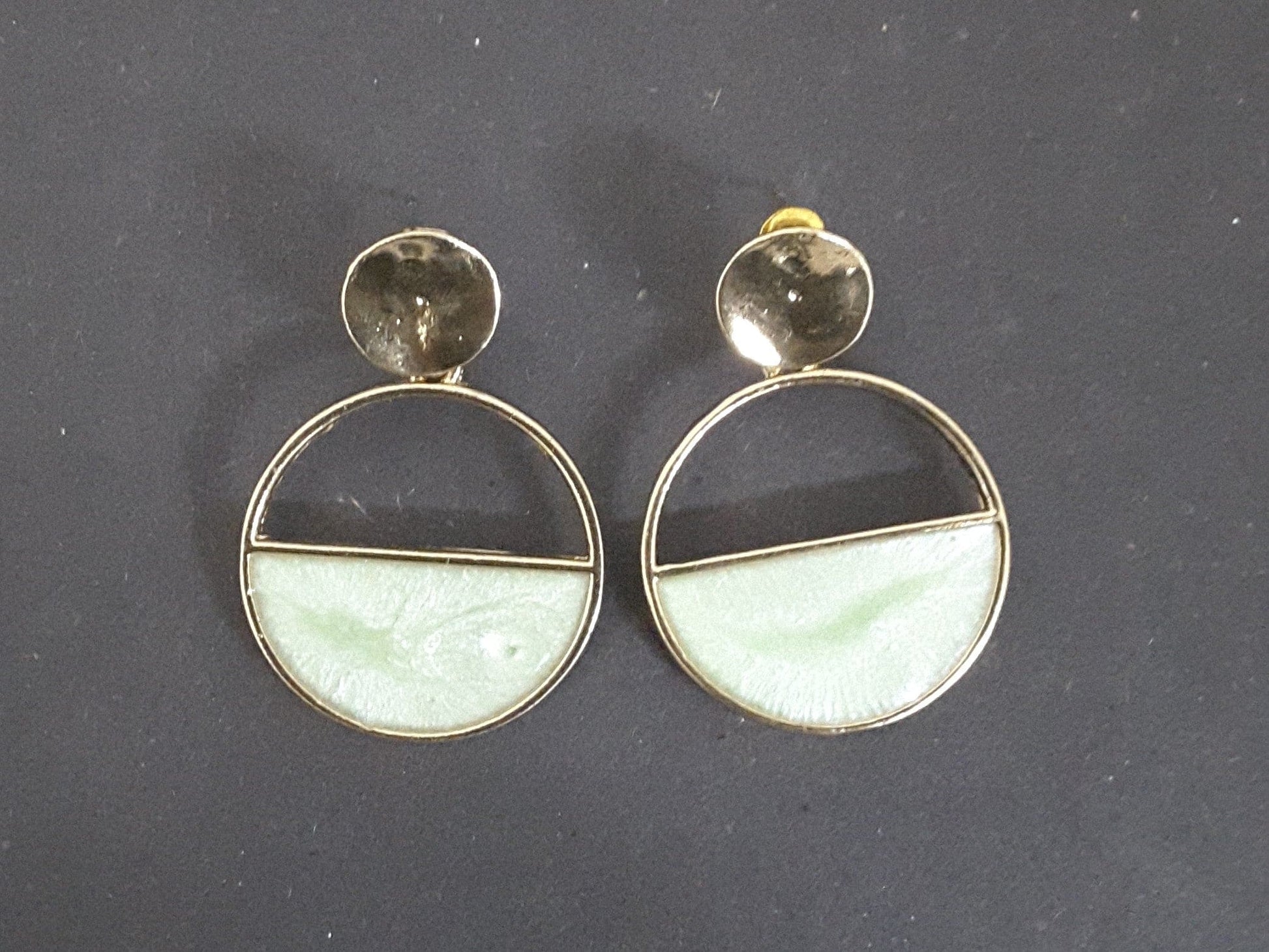 Moonstruck Round Dangle Earrings for Women (Green) - www.MoonstruckINC.com
