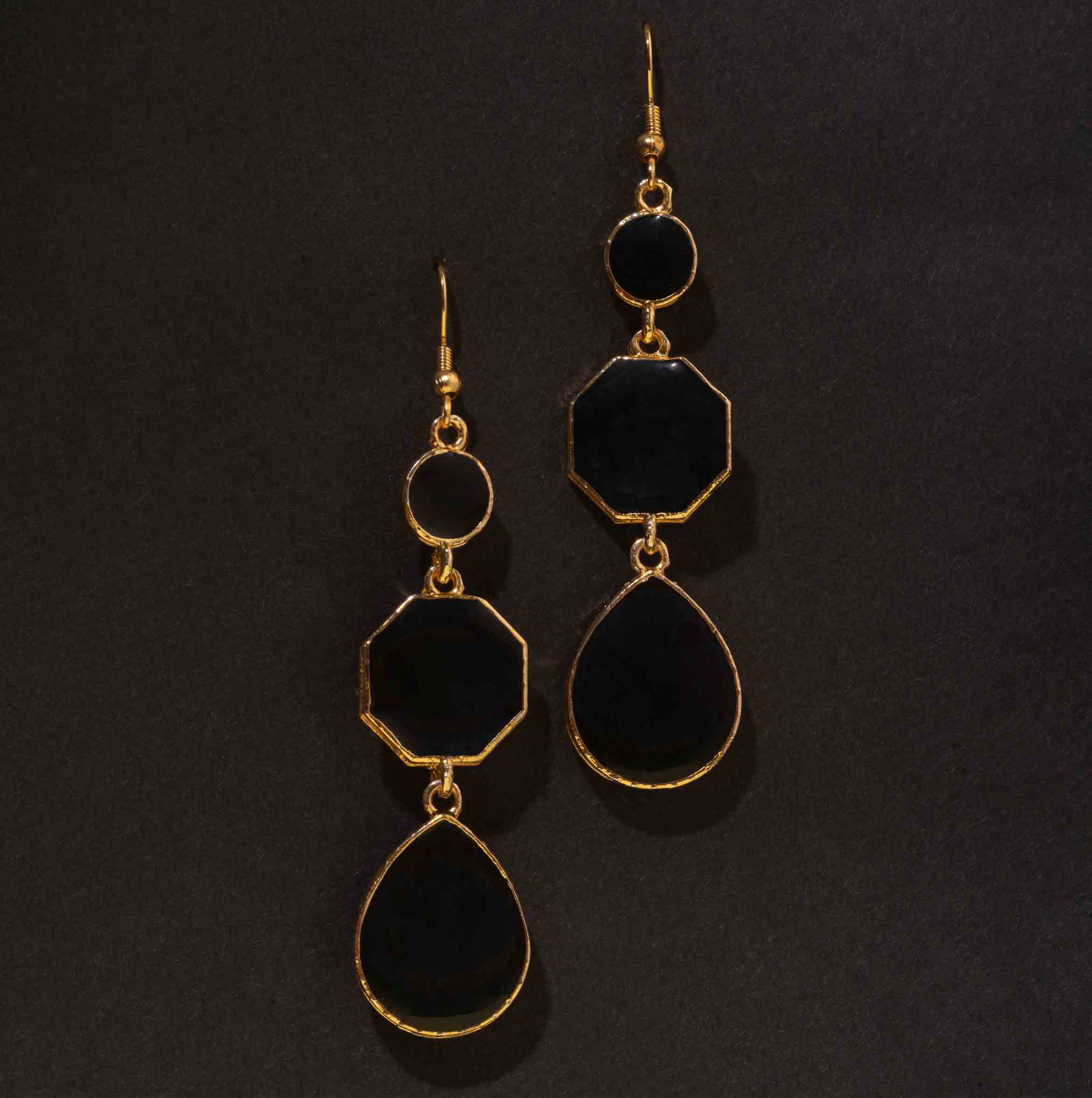 Black Stone Chip Dangle Earrings - Etsy | Earrings, Etsy earrings dangle, Earrings  dangle simple